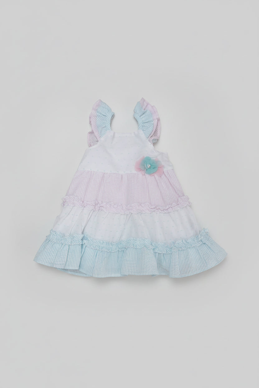 Vestido de Verano en Tonos Pastel – Diseño de Capas y Volantes