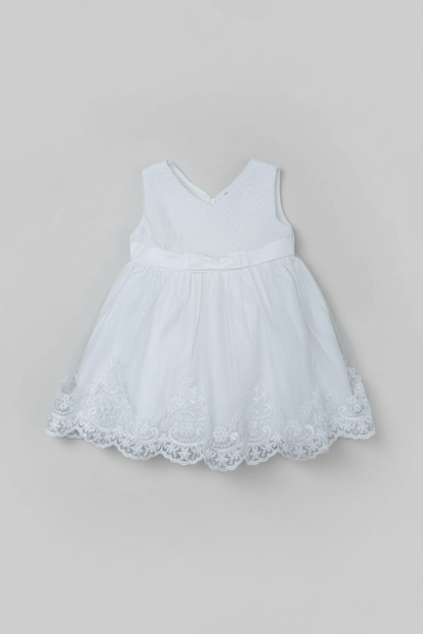 Vestido de Gala Angelical – Blanco con Bordado de Encaje y Tul