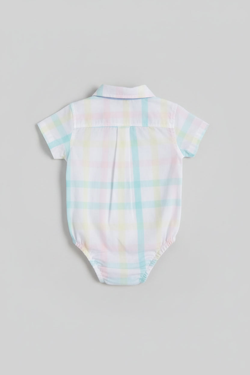 Mameluco Estilo Camisa con Corbatín – Cuadros en Tonos Pasteles